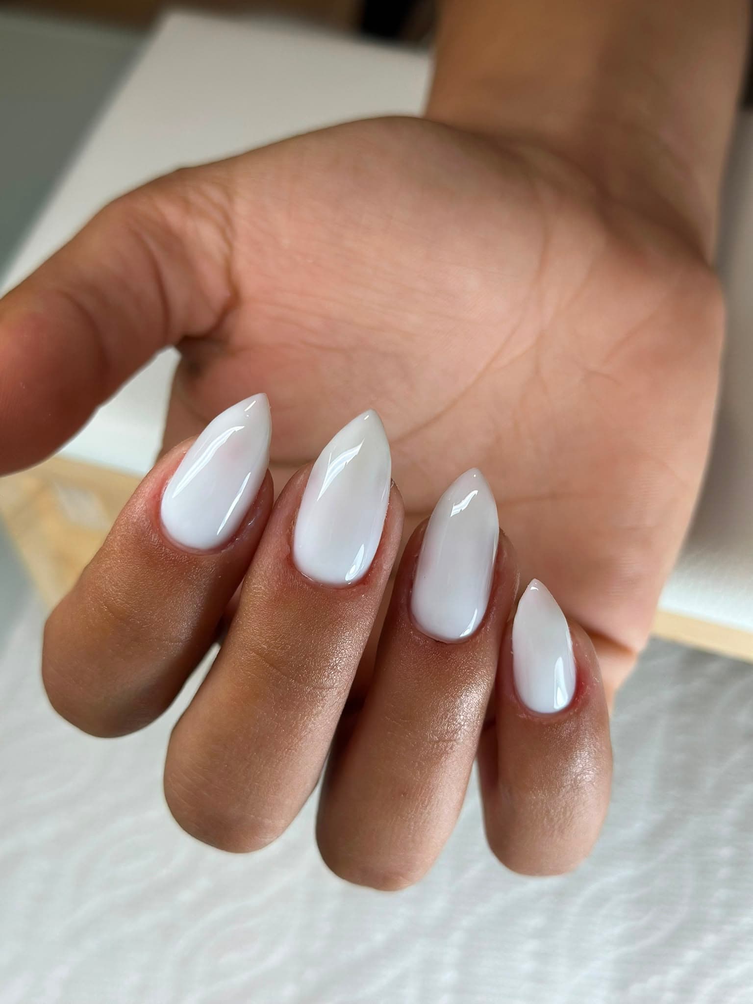 בניית ציפורניים — עבודה של EGO Cosmetics, דוגמה 4