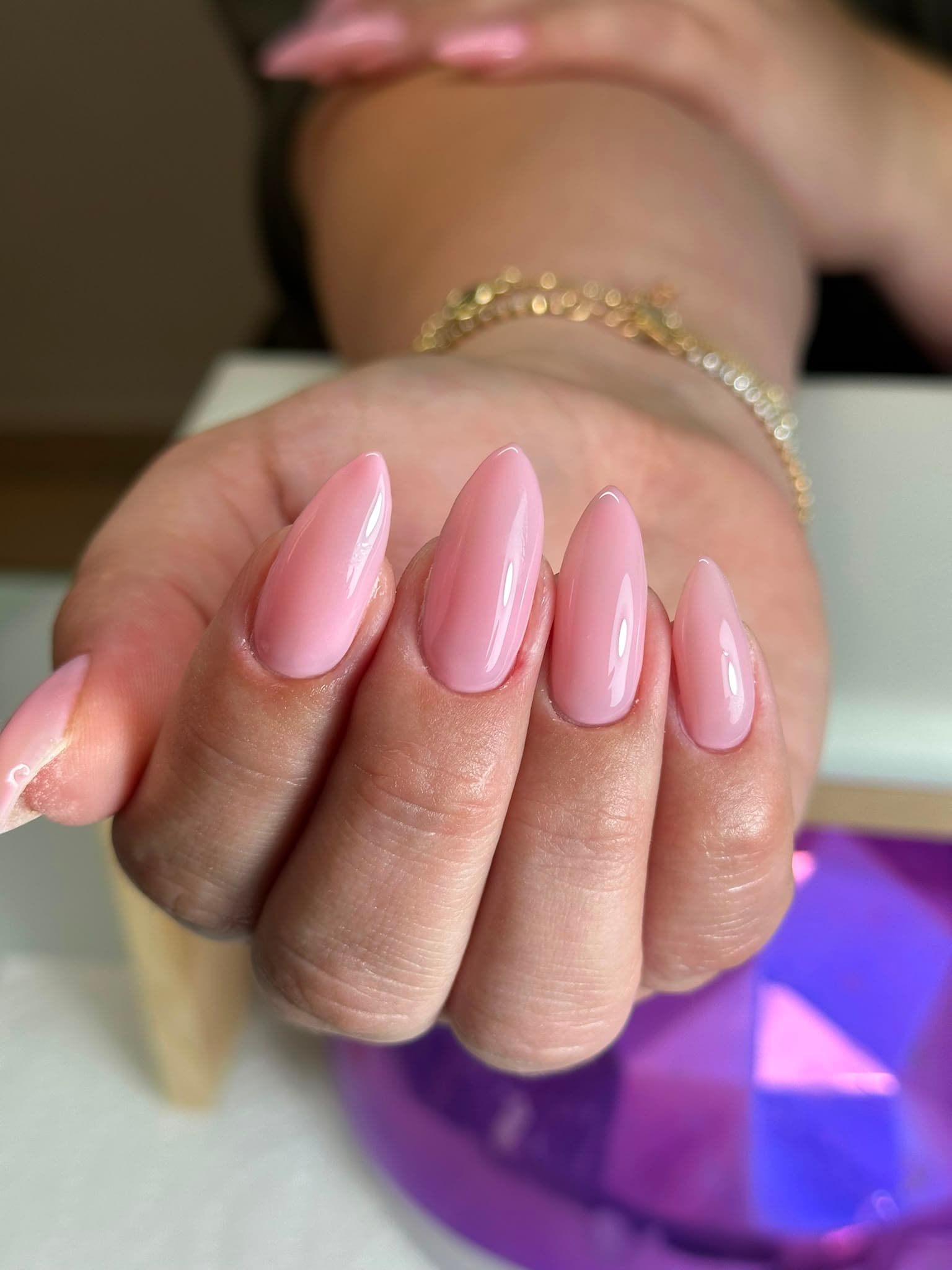 לק ג׳ל — עבודה של EGO Cosmetics, דוגמה 2