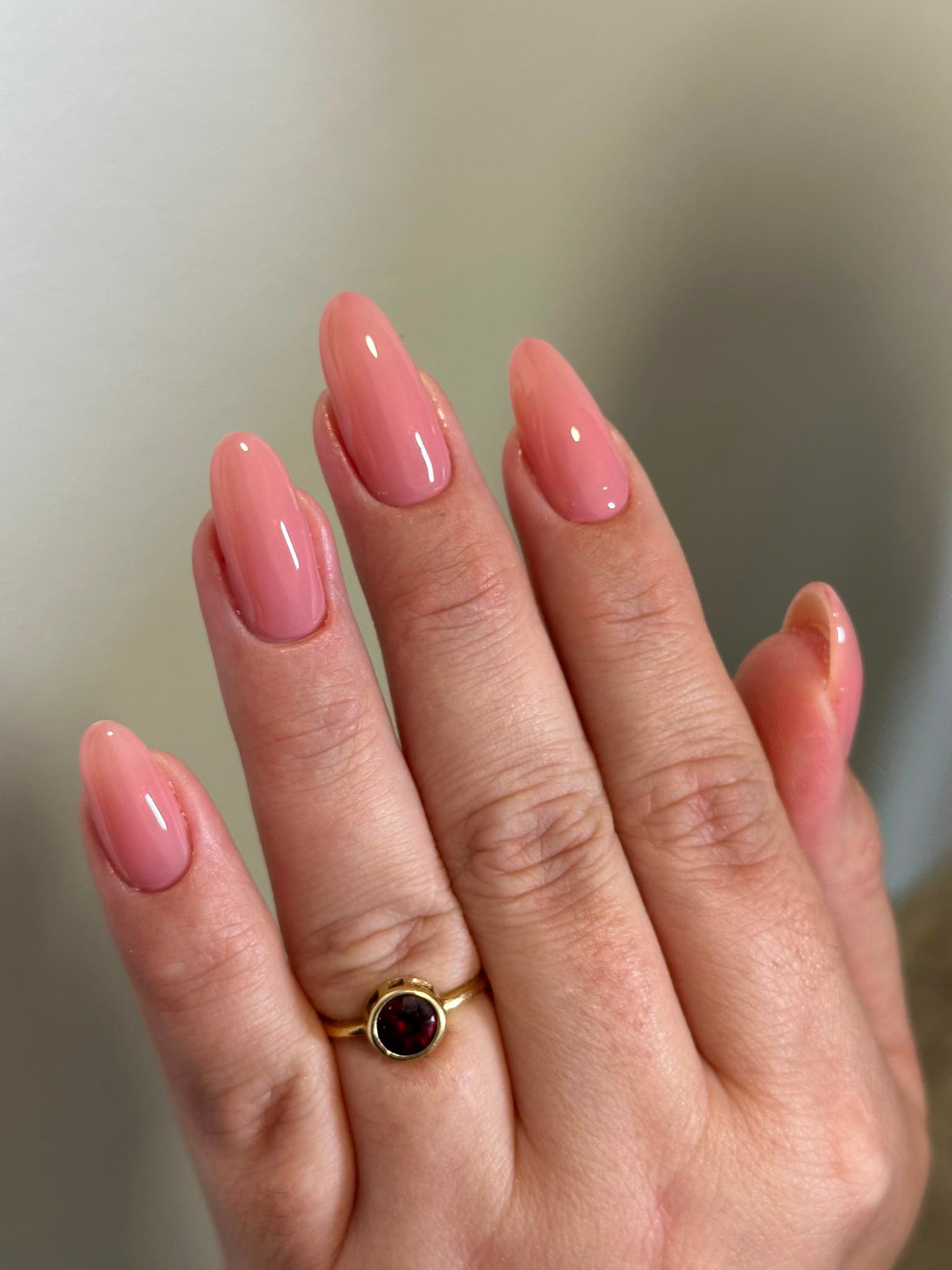 לק ג׳ל — עבודה של EGO Cosmetics, דוגמה 4
